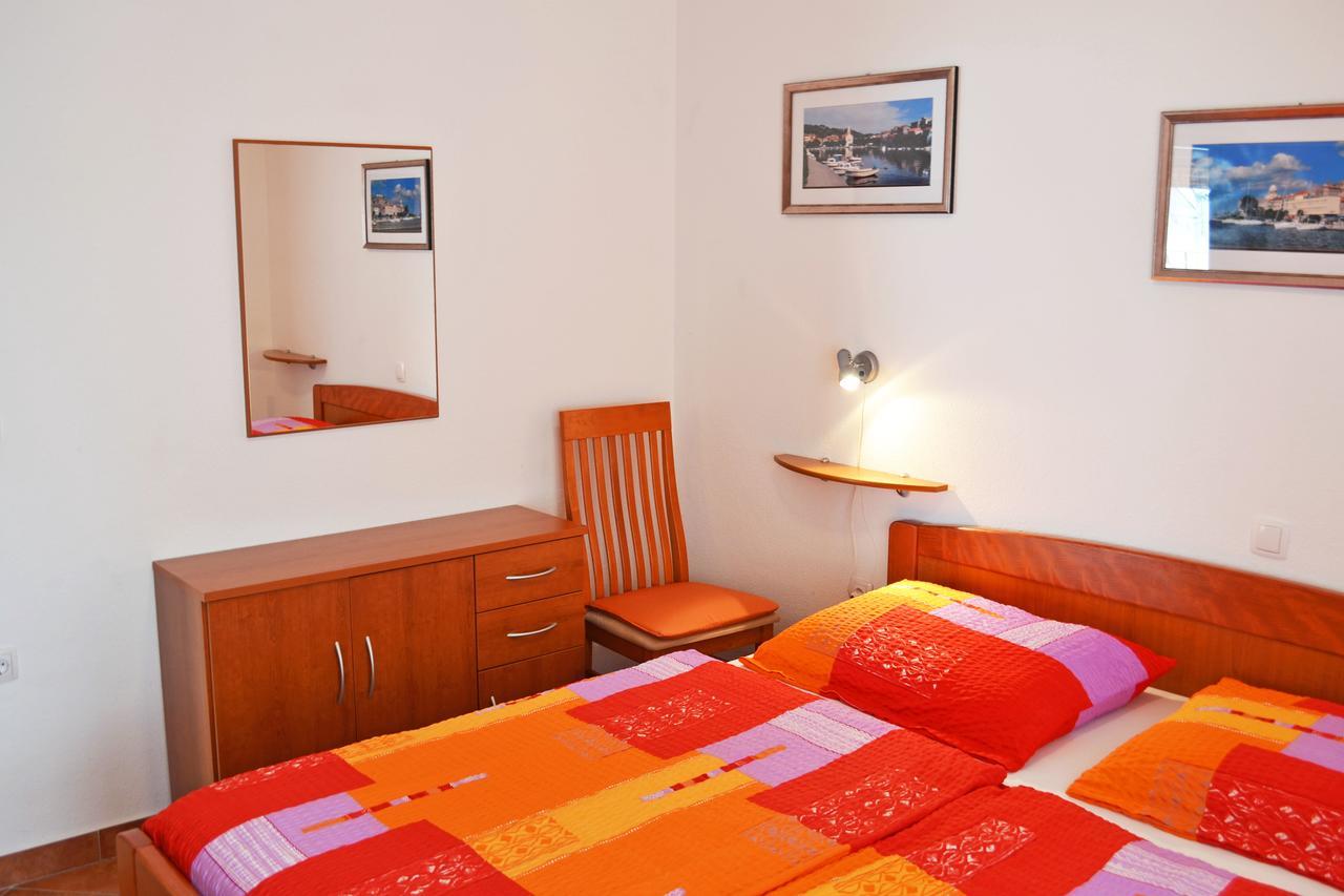 Apartments Milka Vodice Ngoại thất bức ảnh