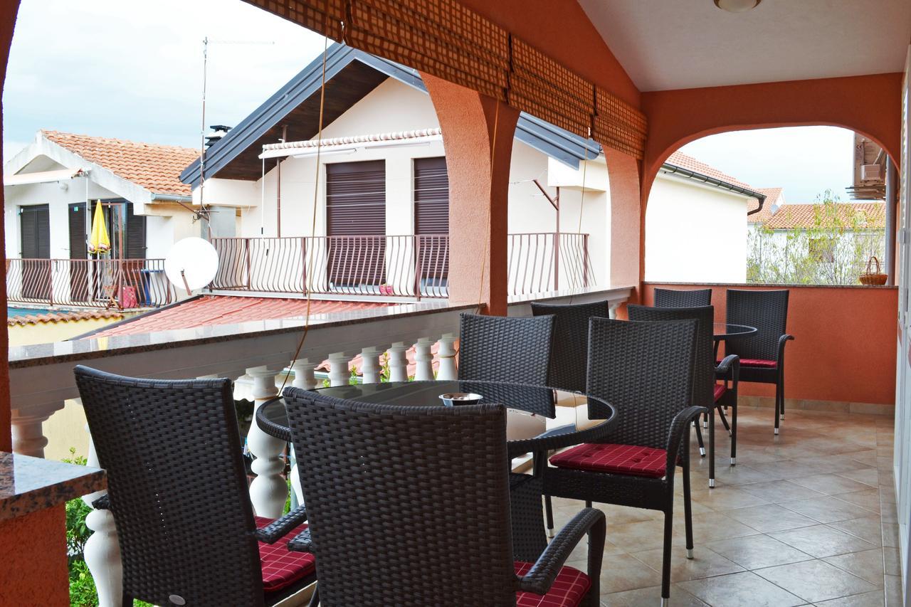 Apartments Milka Vodice Ngoại thất bức ảnh